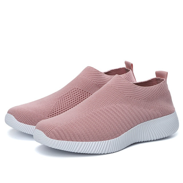 Moipheng 2020 Women Sneakers Vulcanized Shoes Sock Sneakers Women Summer Slip On Flat Shoes Women Plus Size Loafers Walking Flat