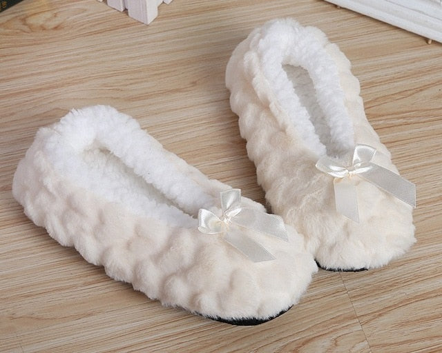 Mntrerm New Cute 2018 Indoor Home Slippers Warm Soft Plush Slippers Non-slip Indoor Fur Slippers Solid Color Cute Women Shoes